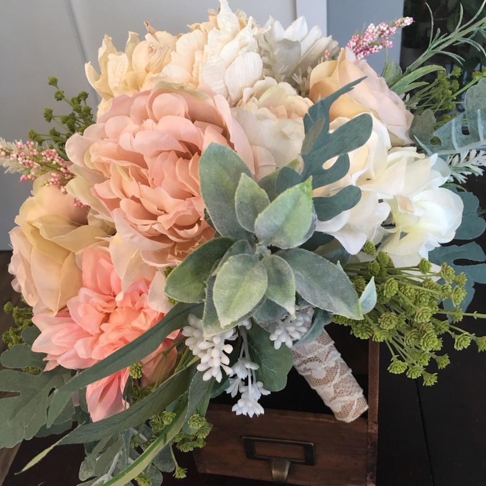 Romantic/rustic bridal bouquet